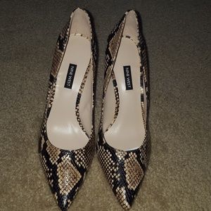 Nine West Shoes - NWOT Print heels Nine West Shoes - NWOT Print heels